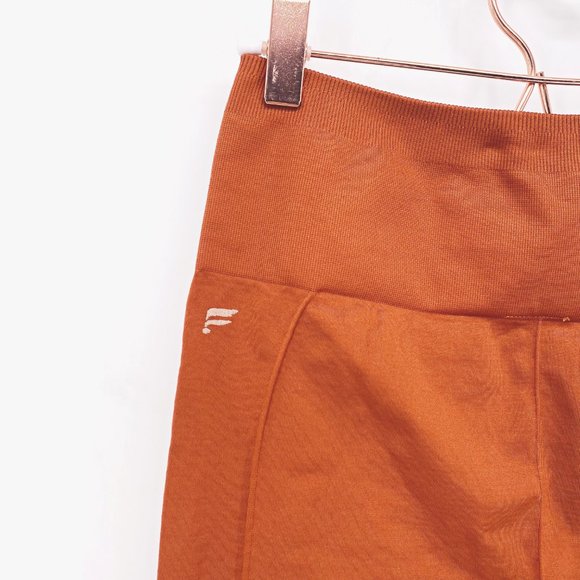 Fabletics Sync High Waist 7/8 Leggings - Picture 5 of 9